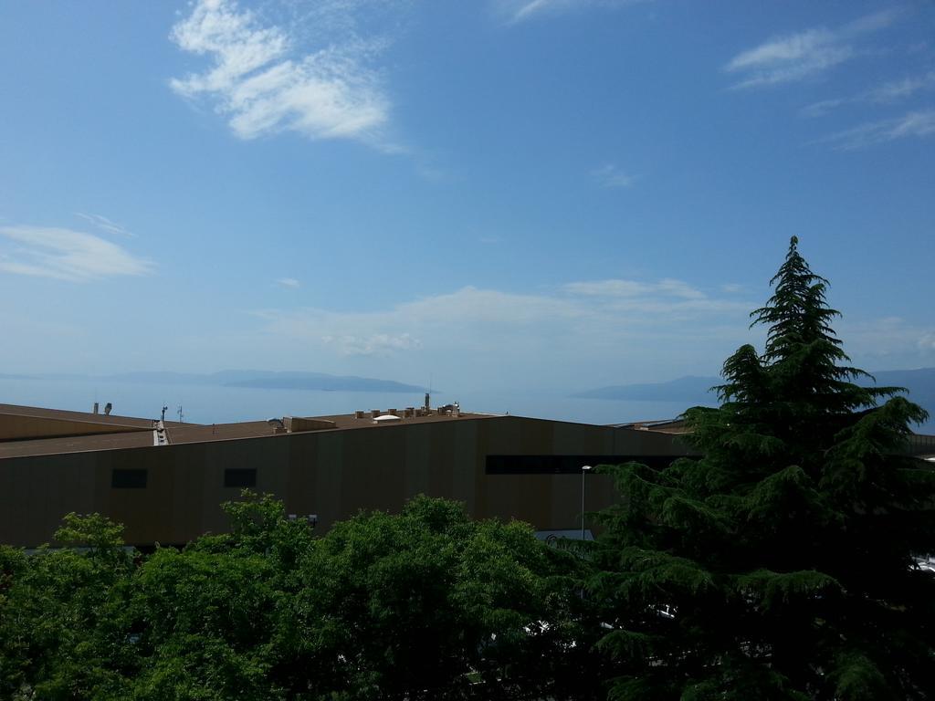 Apartment Panoramic View Of Kvarner - Free Parking Rijeka Zimmer foto